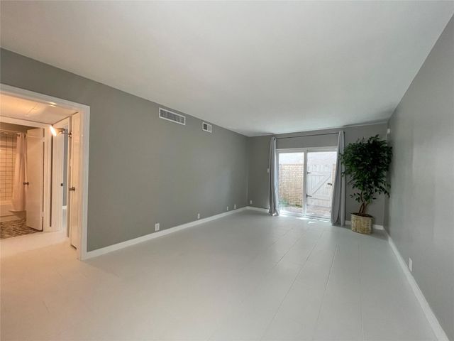 2601 Bellefontaine Street A101, Houston, TX 77025