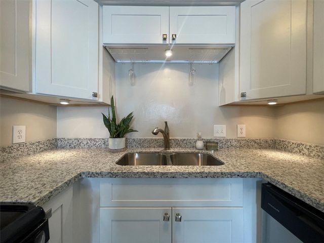 2601 Bellefontaine Street A101, Houston, TX 77025