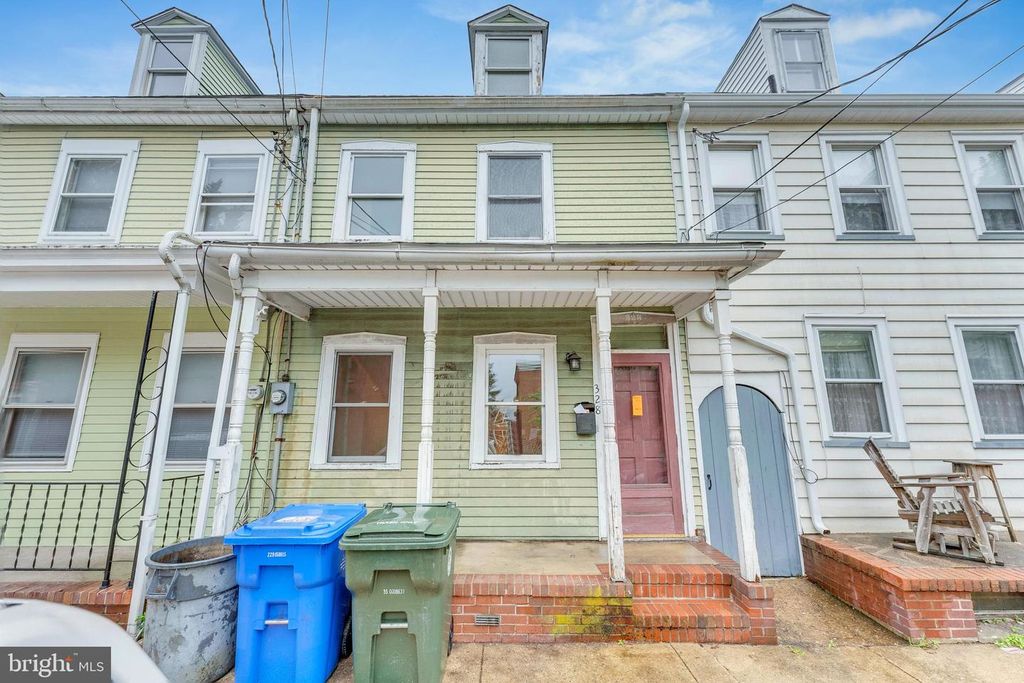 328 ST MARY, Burlington, NJ 08016