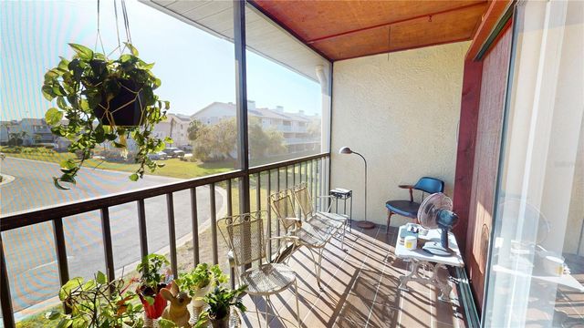 12485 2ND STREET E C103, Treasure Island, FL 33706