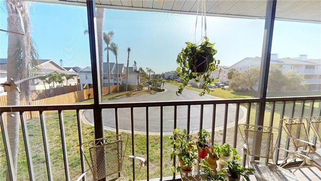 12485 2ND STREET E C103, Treasure Island, FL 33706