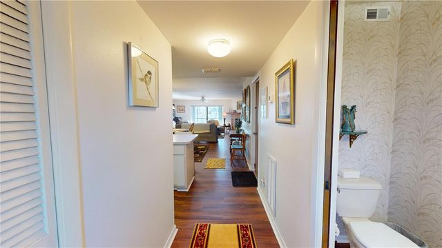 12485 2ND STREET E C103, Treasure Island, FL 33706