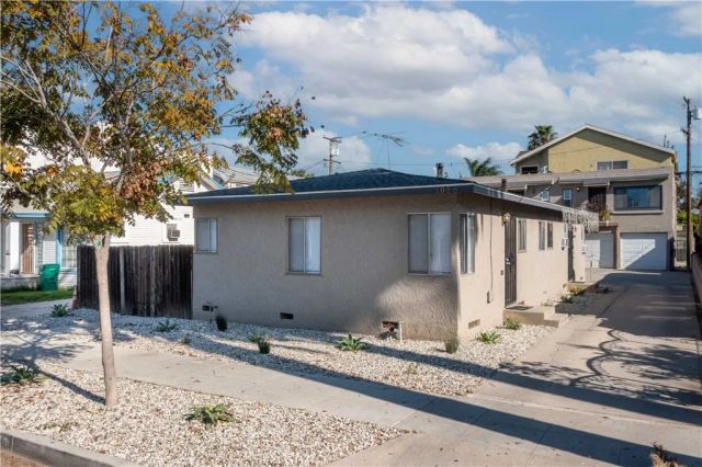 1056 Junipero, Long Beach, CA 90804