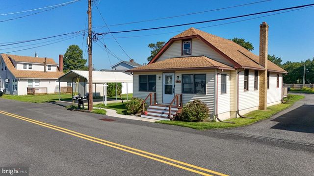 44 DELAWARE AVE, Salem, NJ 08079