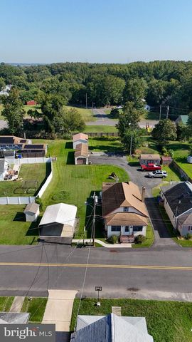 44 DELAWARE AVE, Salem, NJ 08079