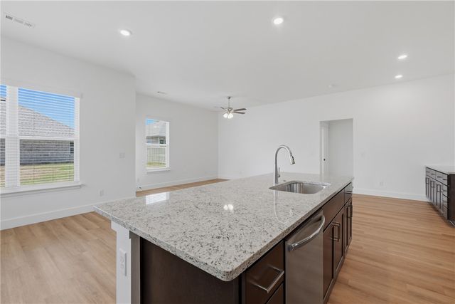 5109 Vista Avenue, Springdale, AR 72762
