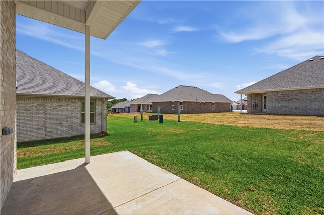 5109 Vista Avenue, Springdale, AR 72762