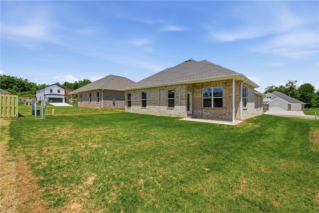 5109 Vista Avenue, Springdale, AR 72762