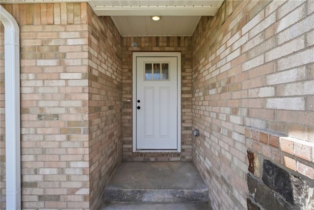 5109 Vista Avenue, Springdale, AR 72762