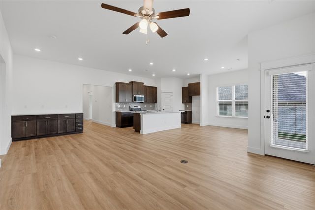 5109 Vista Avenue, Springdale, AR 72762