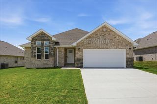 5109 Vista Avenue, Springdale, AR 72762