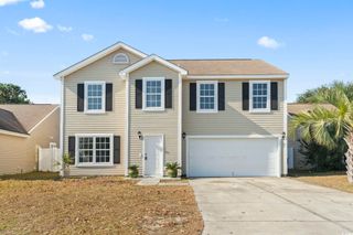 747 Pepperbush Dr., Myrtle Beach, SC 29579