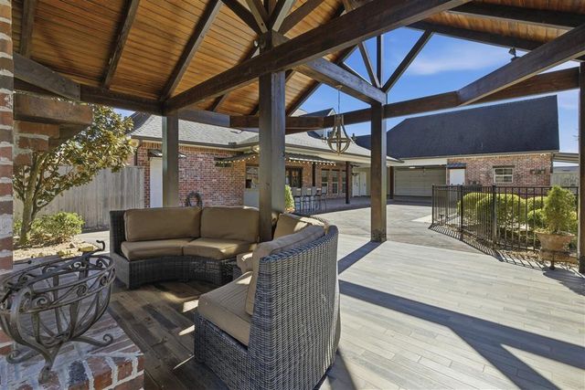 3618 SIERRA Circle, Sulphur, LA 70665