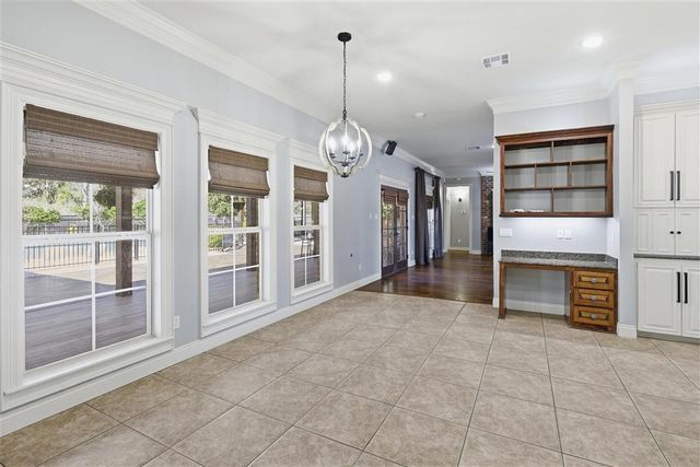 3618 SIERRA Circle, Sulphur, LA 70665