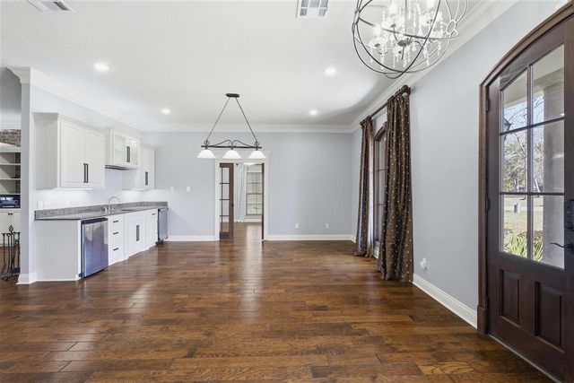 3618 SIERRA Circle, Sulphur, LA 70665