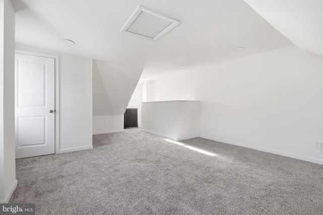 24 MAPLE TER, Clifton Heights, PA 19018