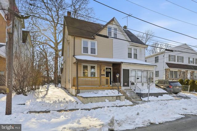 24 MAPLE TER, Clifton Heights, PA 19018