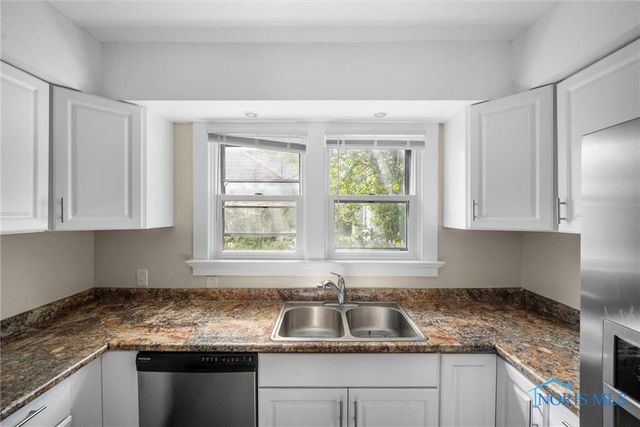 1513 Waverly Avenue, Toledo, OH 43607