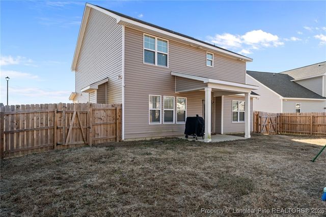 380 Leach Creek Drive, Raeford, NC 28376