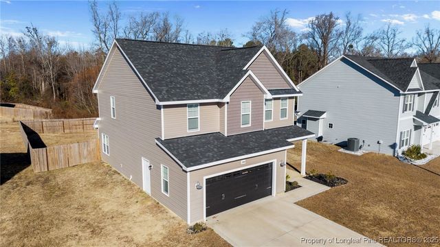 380 Leach Creek Drive, Raeford, NC 28376
