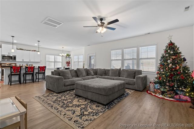 380 Leach Creek Drive, Raeford, NC 28376