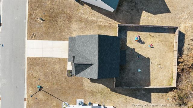 380 Leach Creek Drive, Raeford, NC 28376