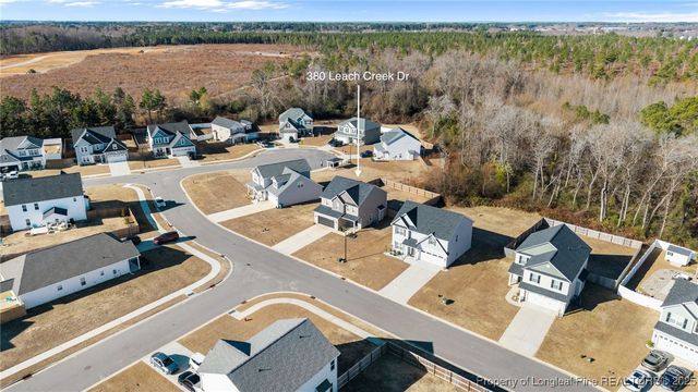 380 Leach Creek Drive, Raeford, NC 28376