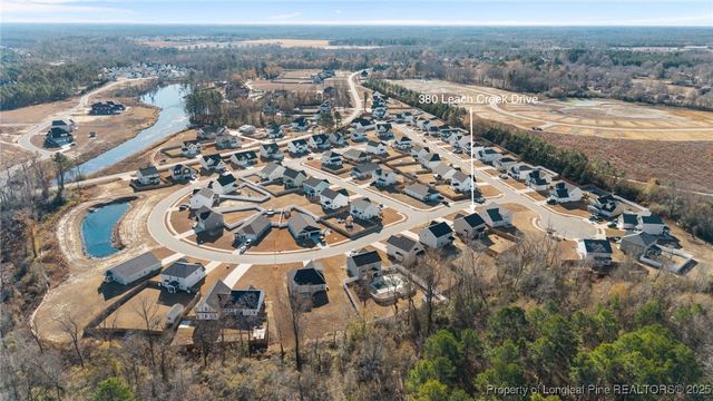 380 Leach Creek Drive, Raeford, NC 28376