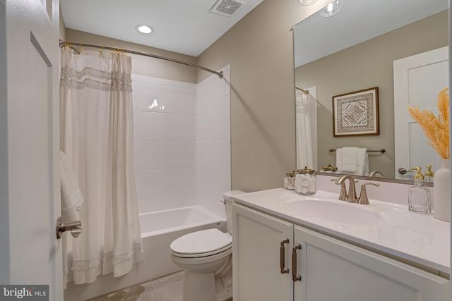 117 GENTLE SLOPE WAY, Gettysburg, PA 17325