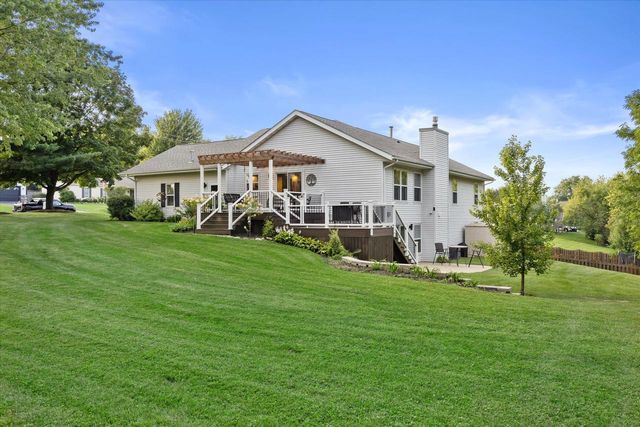 8601 221st AVENUE, Salem, WI 53168