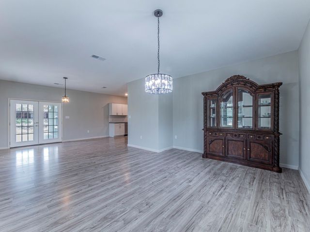 1597 County Road 314, Lexington, TX 78947