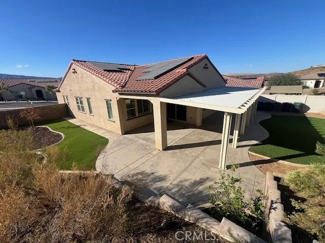 24280 Crestley Drive, Corona, CA 92883