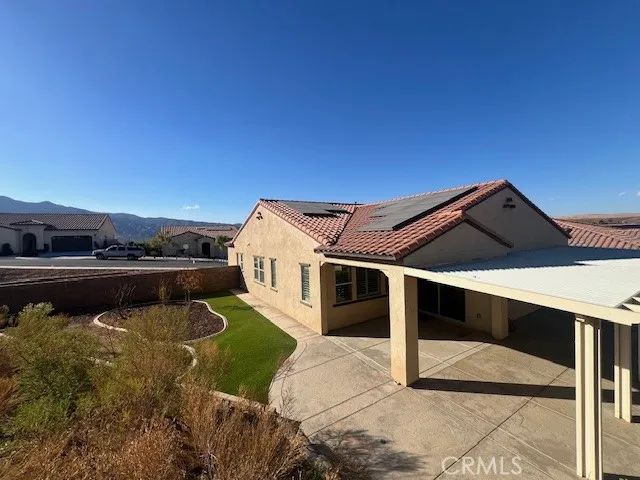 24280 Crestley Drive, Corona, CA 92883