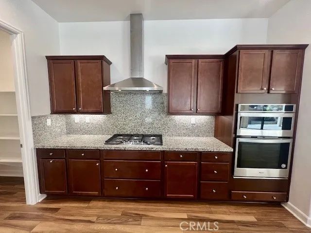 24280 Crestley Drive, Corona, CA 92883