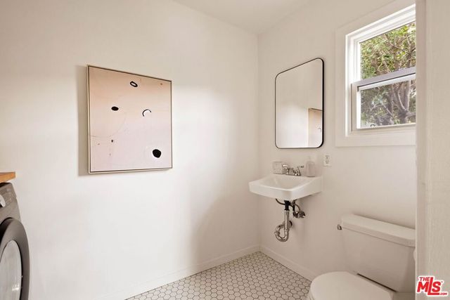 1925 W 41st Street, Los Angeles, CA 90062