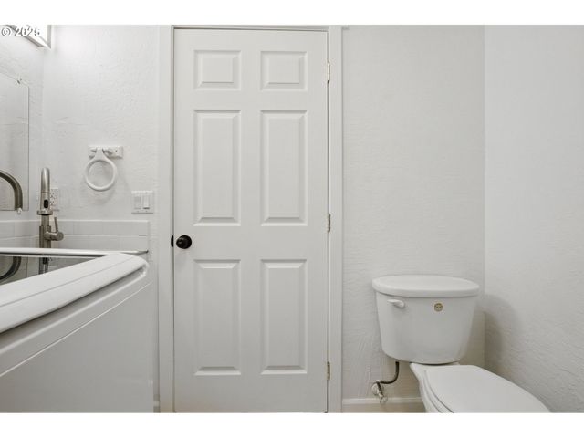 1721 Ne 116TH St A, Vancouver, WA 98686