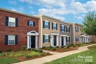 10154 Enniscrone Road Cumberland, Pineville, NC 28134