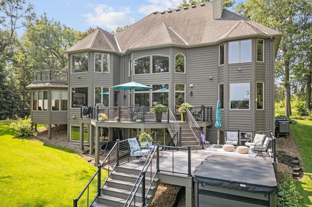 25665 W Comfort Drive, Wyoming, MN 55092