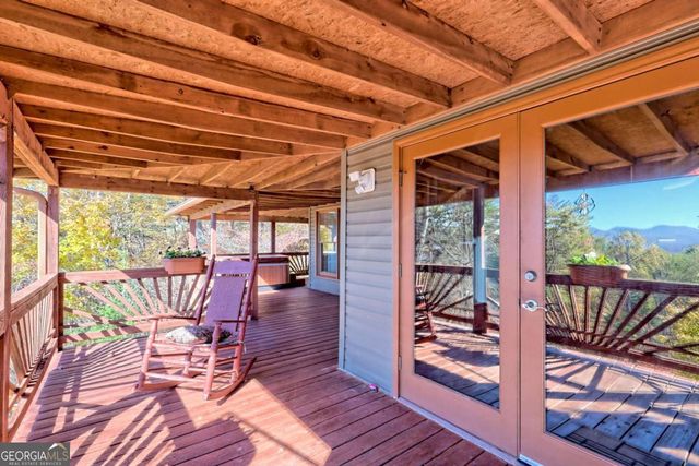 4749 Timberline Sunset Drive, Young Harris, GA 30582