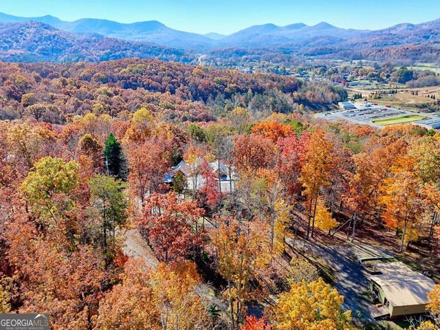 4749 Timberline Sunset Drive, Young Harris, GA 30582