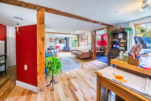 5677 Main Street, Waitsfield, VT 05673