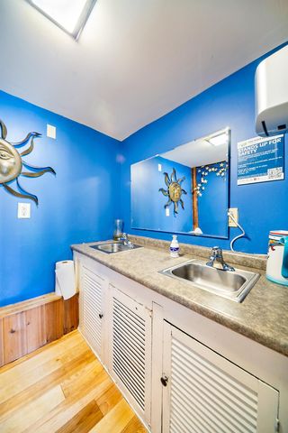 5677 Main Street, Waitsfield, VT 05673