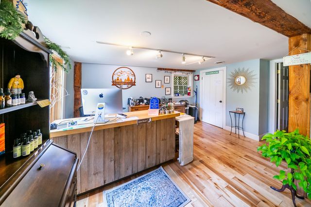 5677 Main Street, Waitsfield, VT 05673