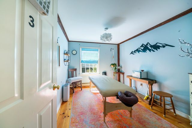 5677 Main Street, Waitsfield, VT 05673