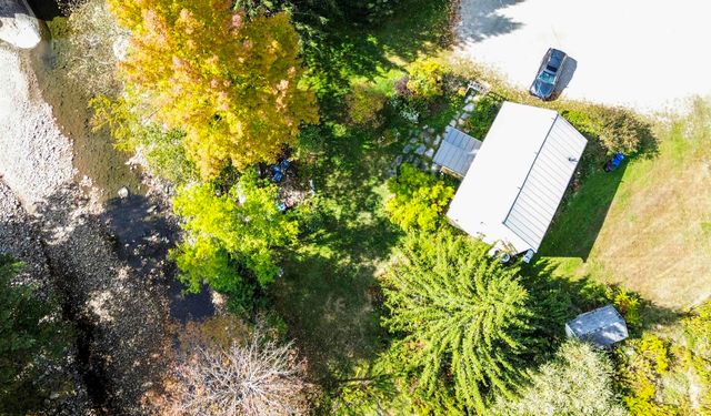 5677 Main Street, Waitsfield, VT 05673