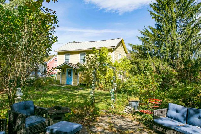 5677 Main Street, Waitsfield, VT 05673