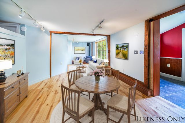 5677 Main Street, Waitsfield, VT 05673