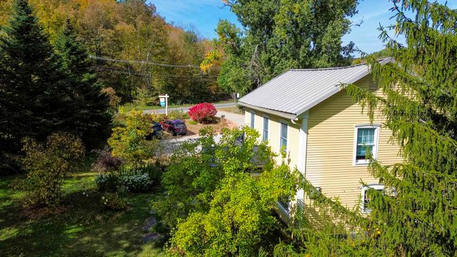 5677 Main Street, Waitsfield, VT 05673