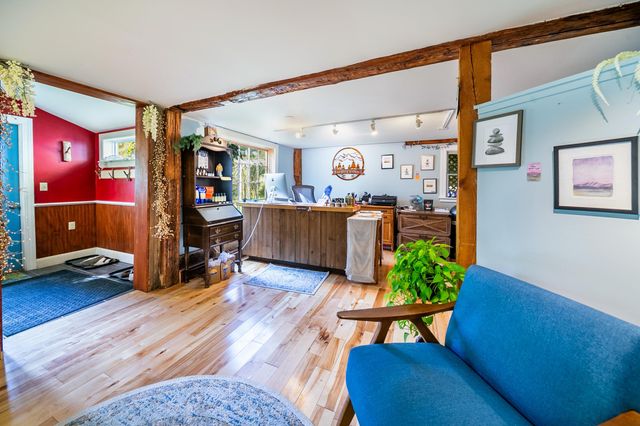 5677 Main Street, Waitsfield, VT 05673