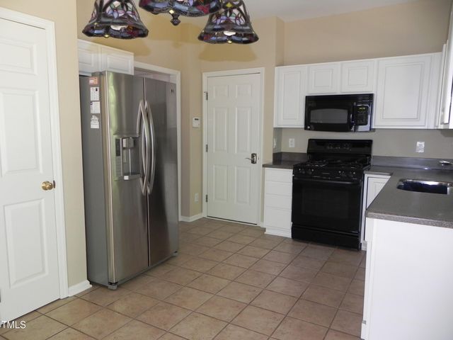 216 Castle Hayne Drive, Cary, NC 27519